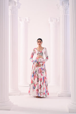 Liora Lehenga